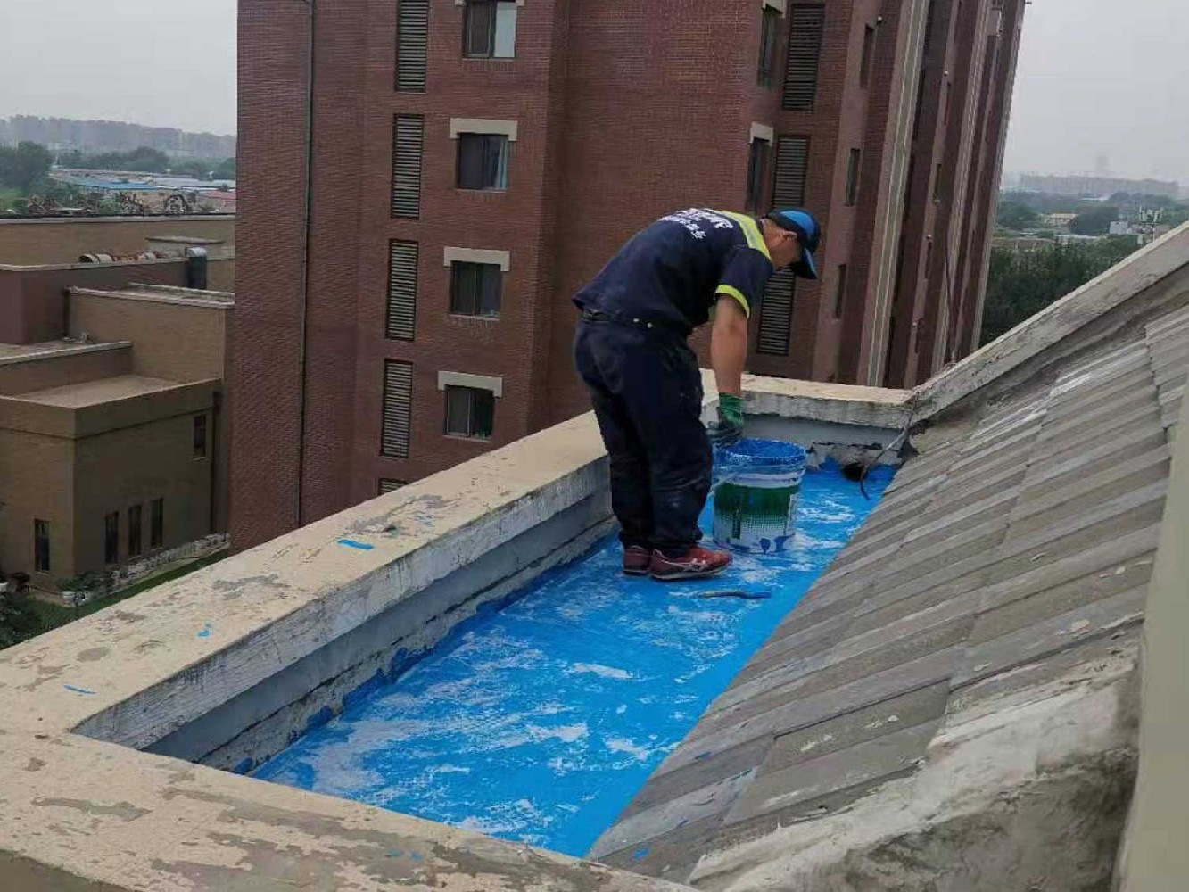 杭州楼顶防水补漏